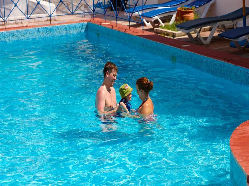 Makedonia Sky Hotel ฮานิโอติ ภายนอก รูปภาพ